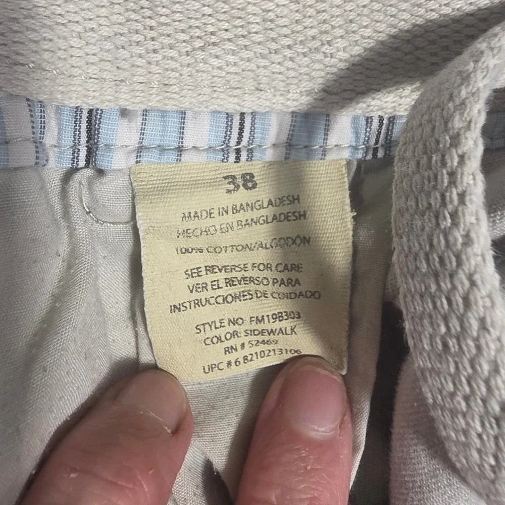 Faded Glory Cargo Shorts Mens 38 Sidewalk Gray Good Cotton FM19B303 Utility Work